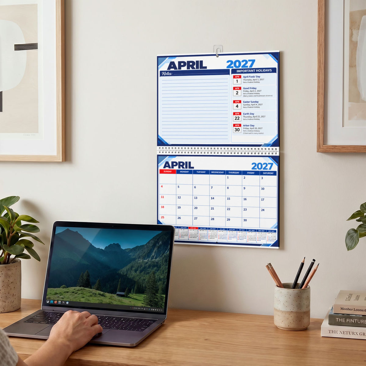 2027 Wall Calendar with Monthly Planner and Important Holidays